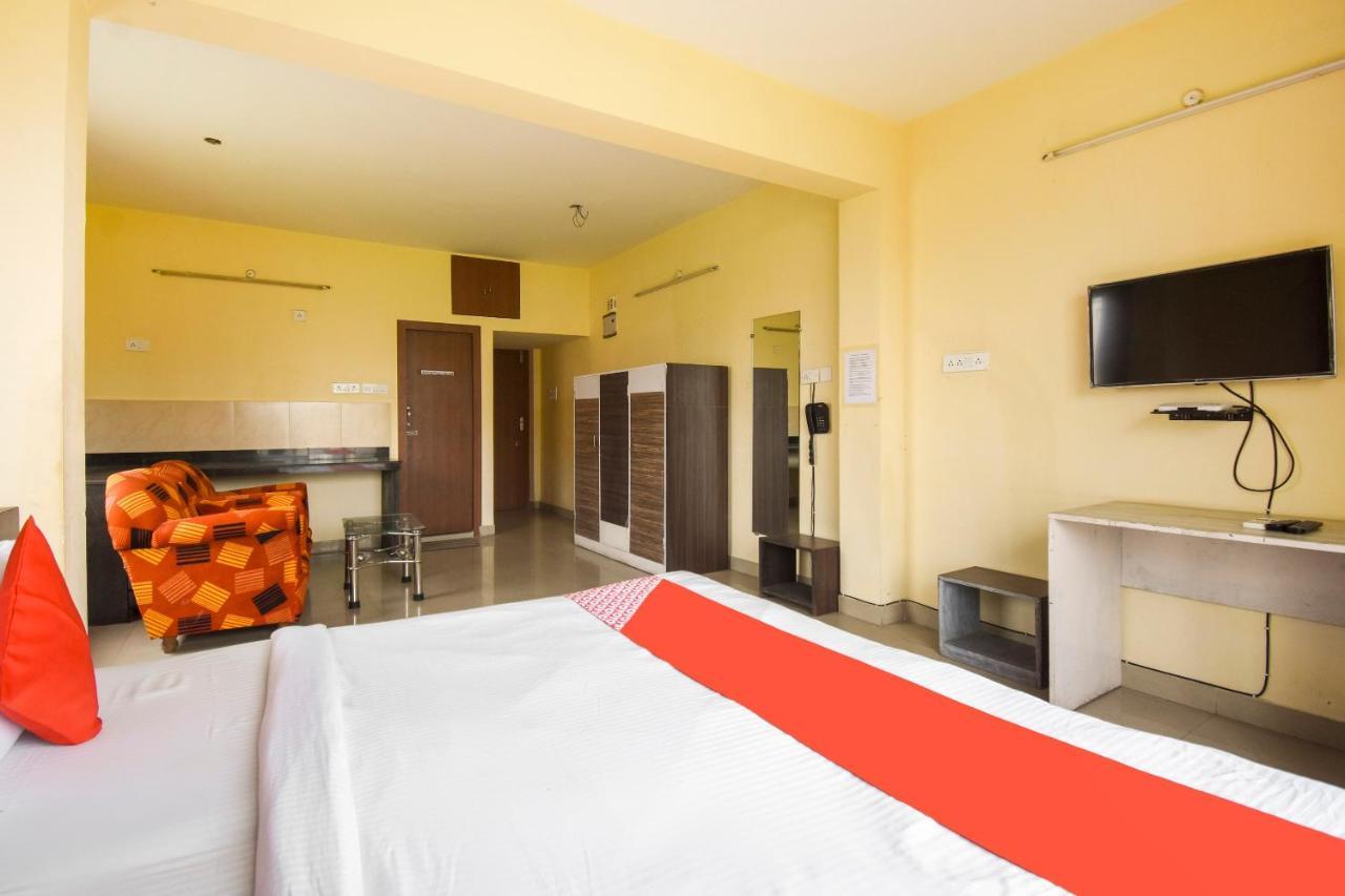 Oyo 8125 Orchid Inn Kolkata Luaran gambar